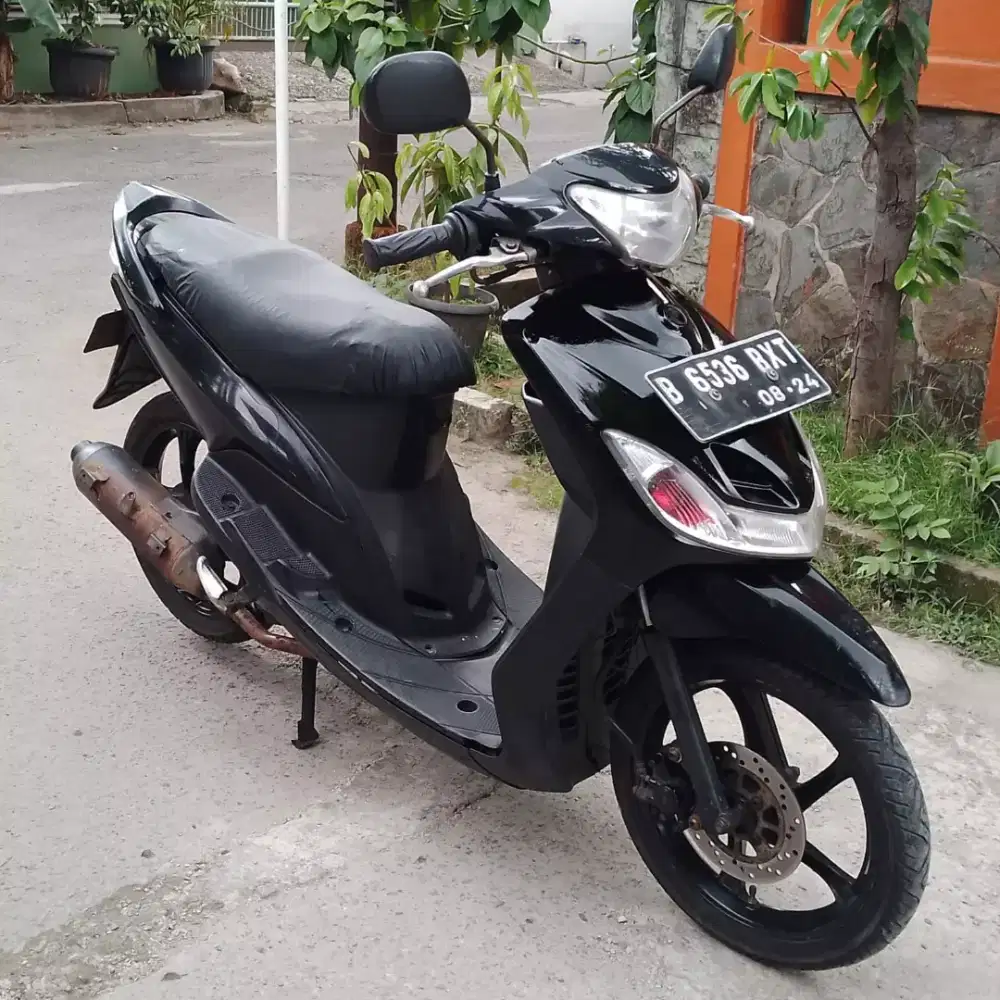 mio  2009, ( stnk bpkb lengkap)