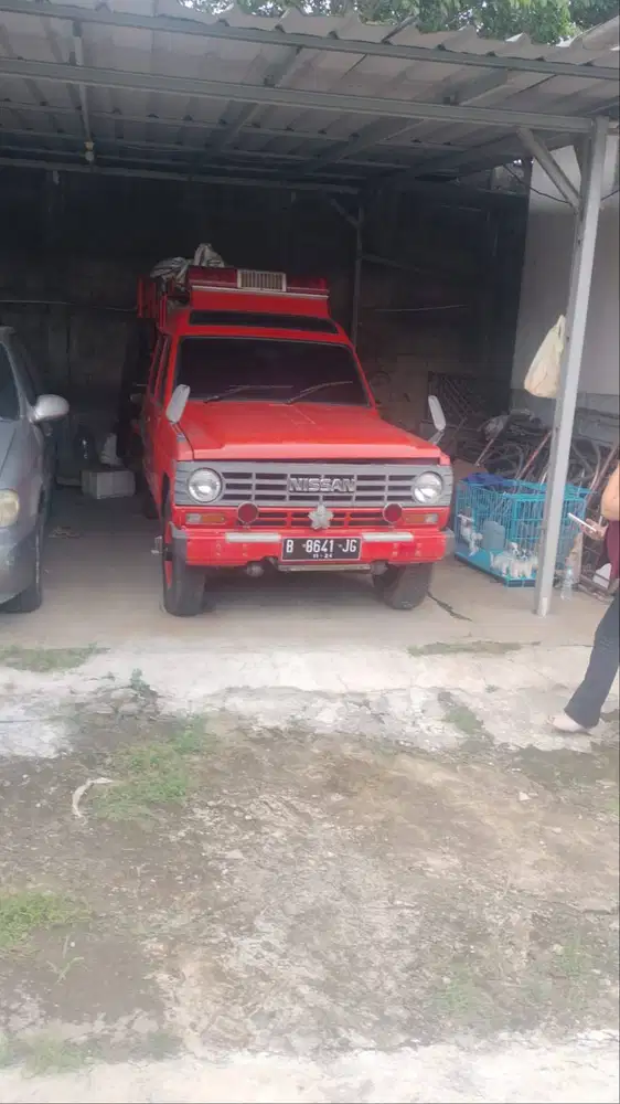 Nisan gladiator 1986