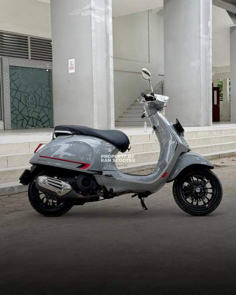 JUAL MURAH VESPA SPRINT S 150 iGET ABS FACELIFT 2019 MULUS