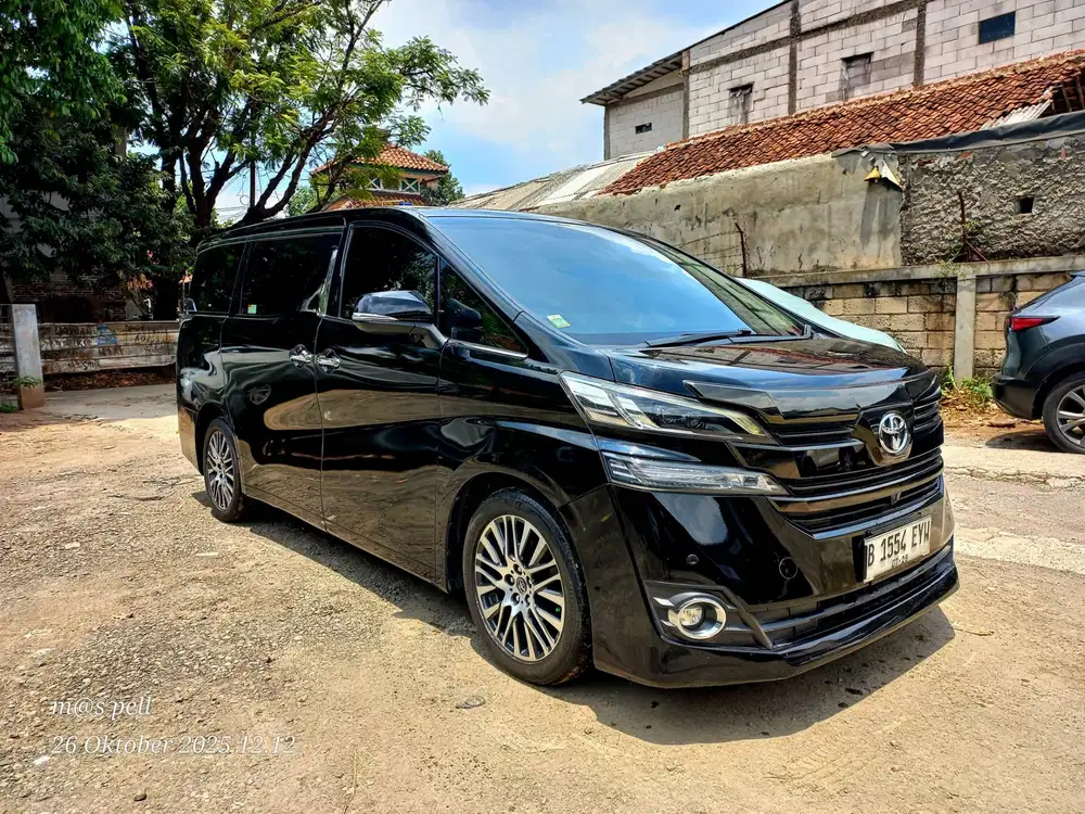 Toyota Vellfire 2016