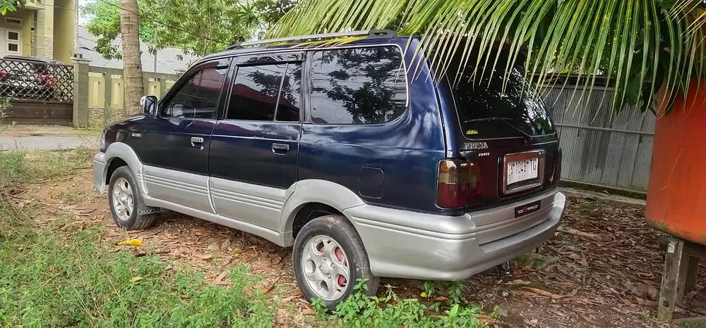 Toyota Kijang 2000 Bensin