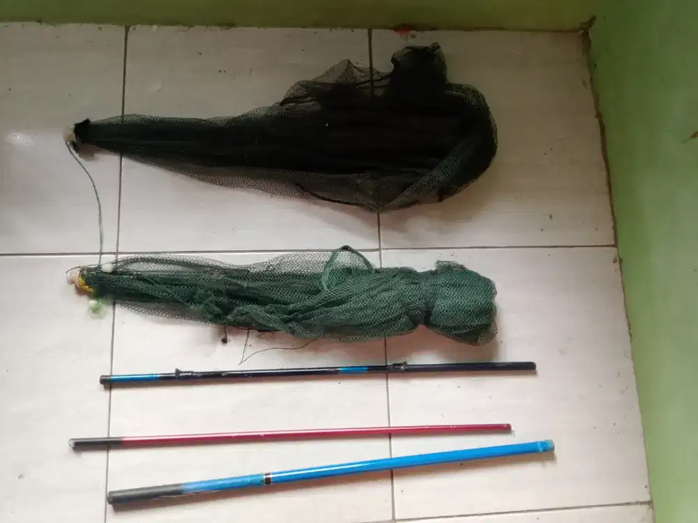 Borongan peralatan memancing