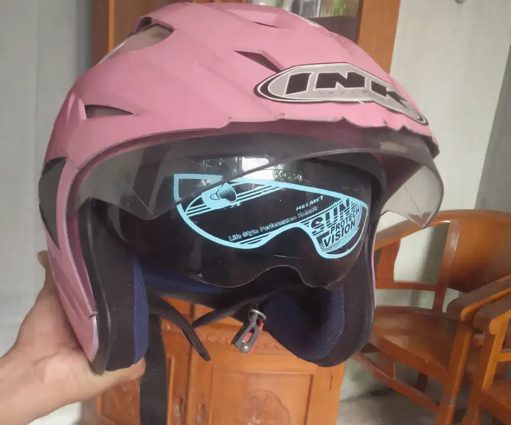 Jual Helm ink kw