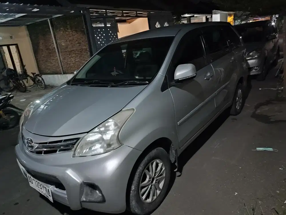 Daihatsu Xenia 2013 Bensin