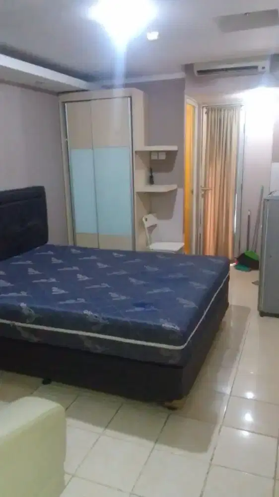 Disewakan apartemen tipe studio bersih murah jakarta barat jakarta