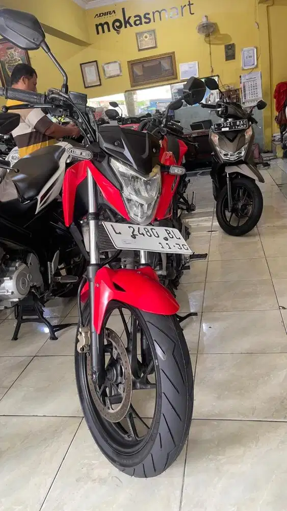 HONDA CB 150 R TH 2015