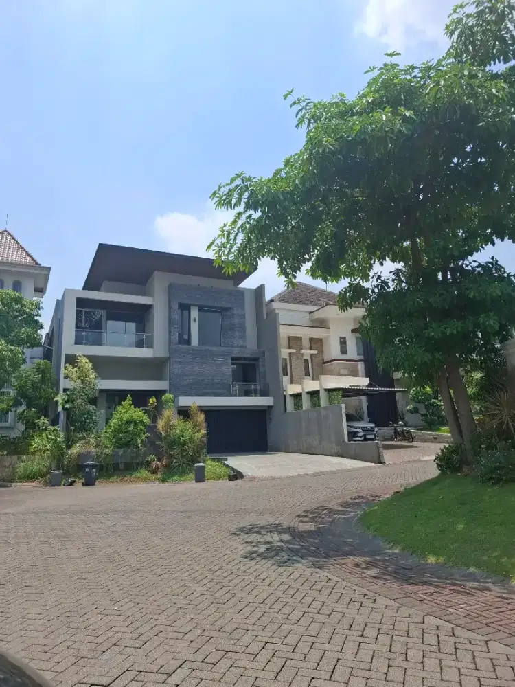 Dijual rumah baru di citraland bukit Golf