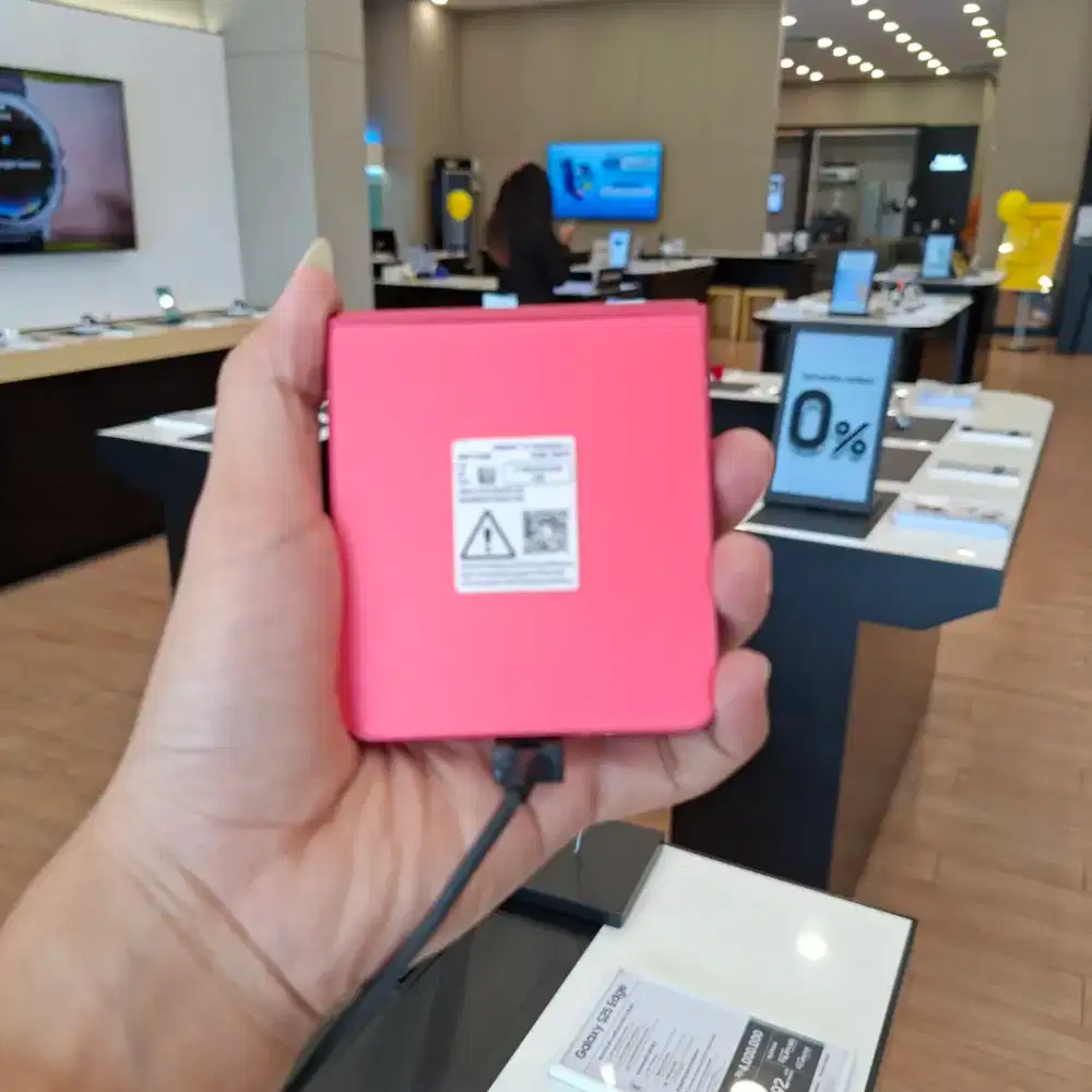 Samsung Galaxy Z Flip 7