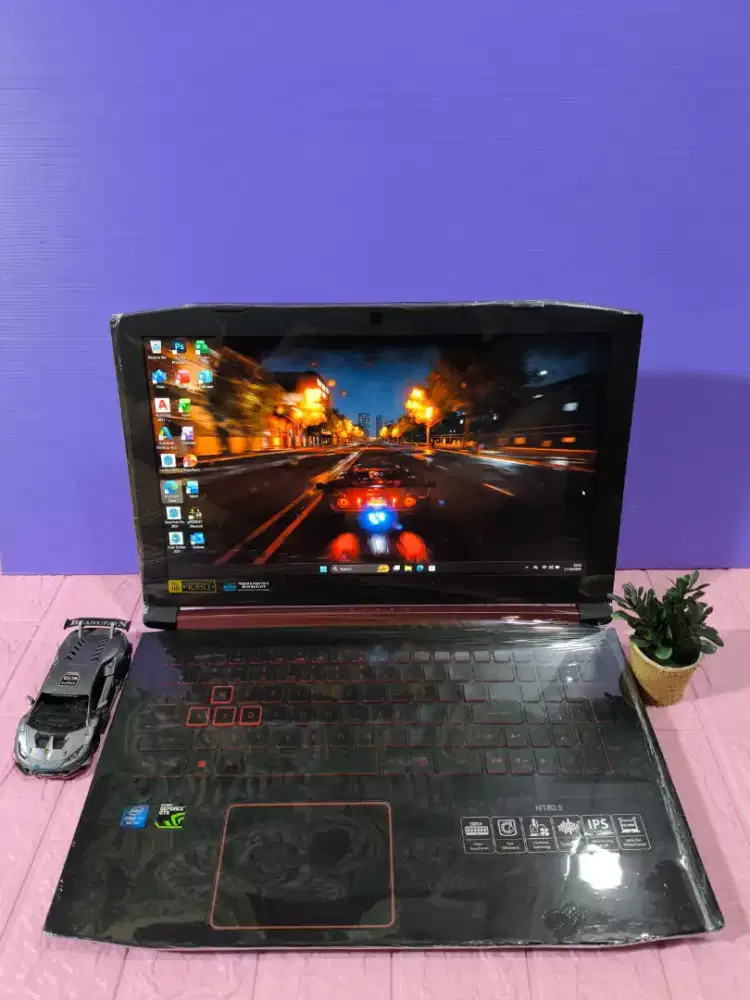 ACER NITRO 5 i7 GEN 8H + RAM 16GB + SSD 512GB + GTX 1050 4GB.