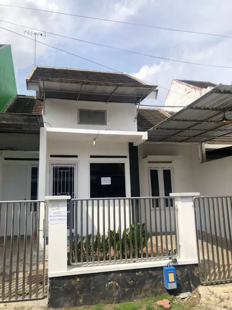 Disewakan Rumah Strategis Semi Furnished Dekat Soekarno Hatta Malang