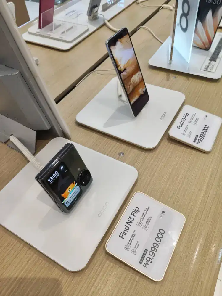 Oppo Find N3 Flip Promo Cuci Gudang