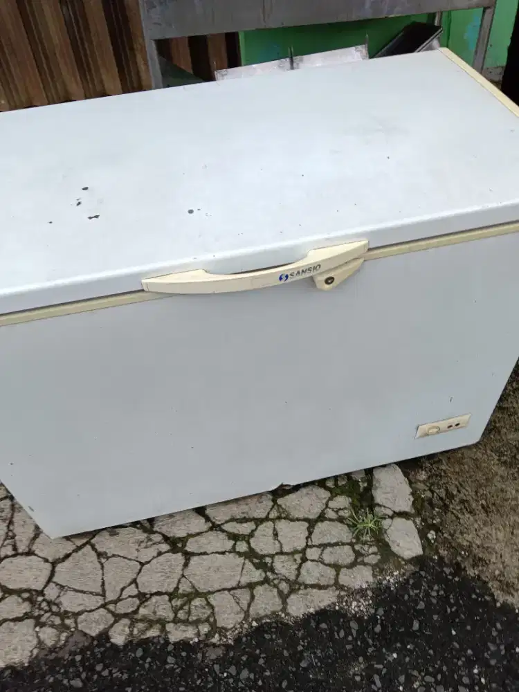 Freezer box 2 biji borongan apa adanya mulus boddy