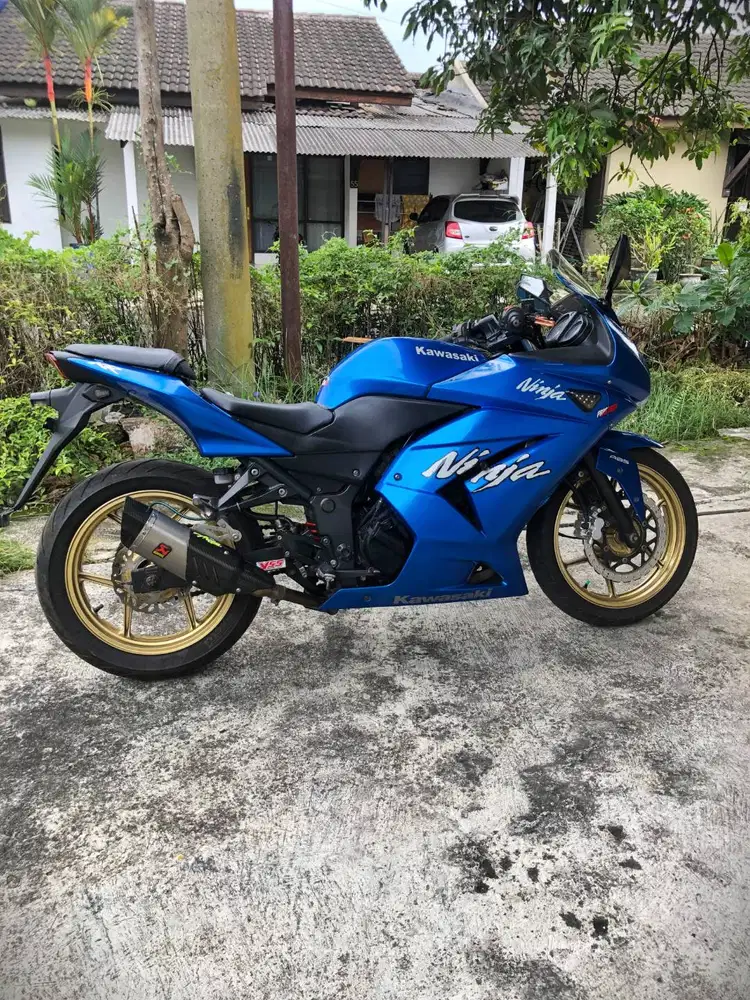 kawasaki ninja 250 karbu tahun 2010 r25 gsx r15 cbr