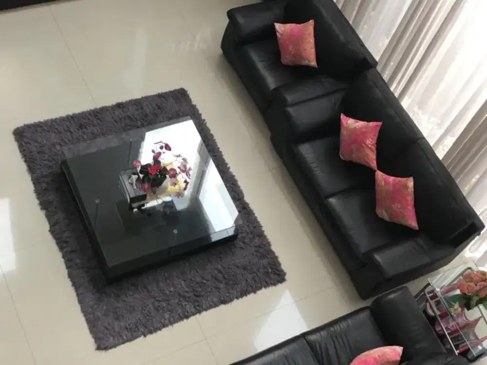 Dijual Rumah 3 Lantai Duta Garden Tangerang