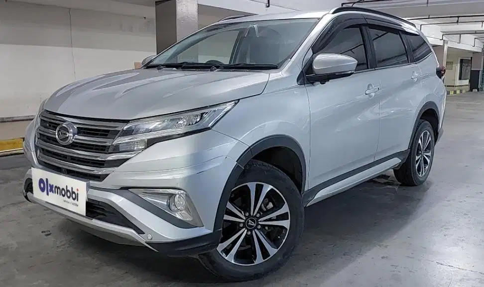 TDP 9,JT Daihatsu Terios 1.5 R Deluxe Bensin-AT Silver 2018