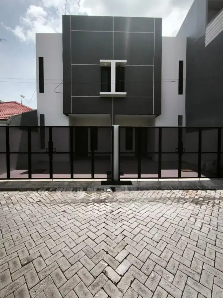 Dijual Rumah Karang Asem*