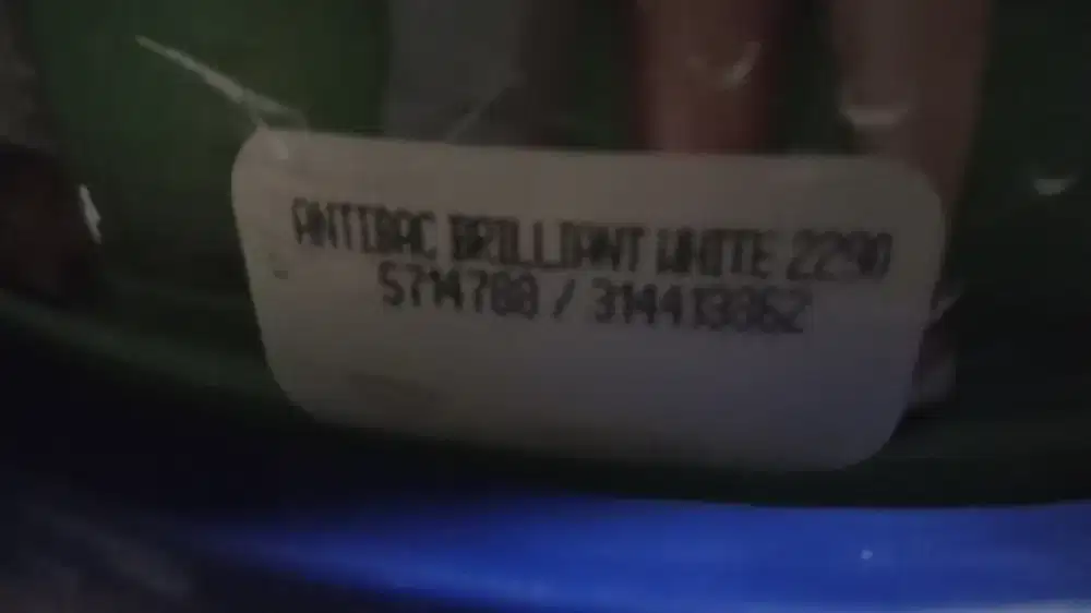 Cat Dulux pentalite brilian white