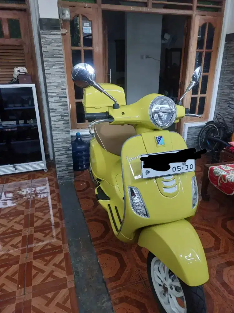 Vespa LX 125 2024