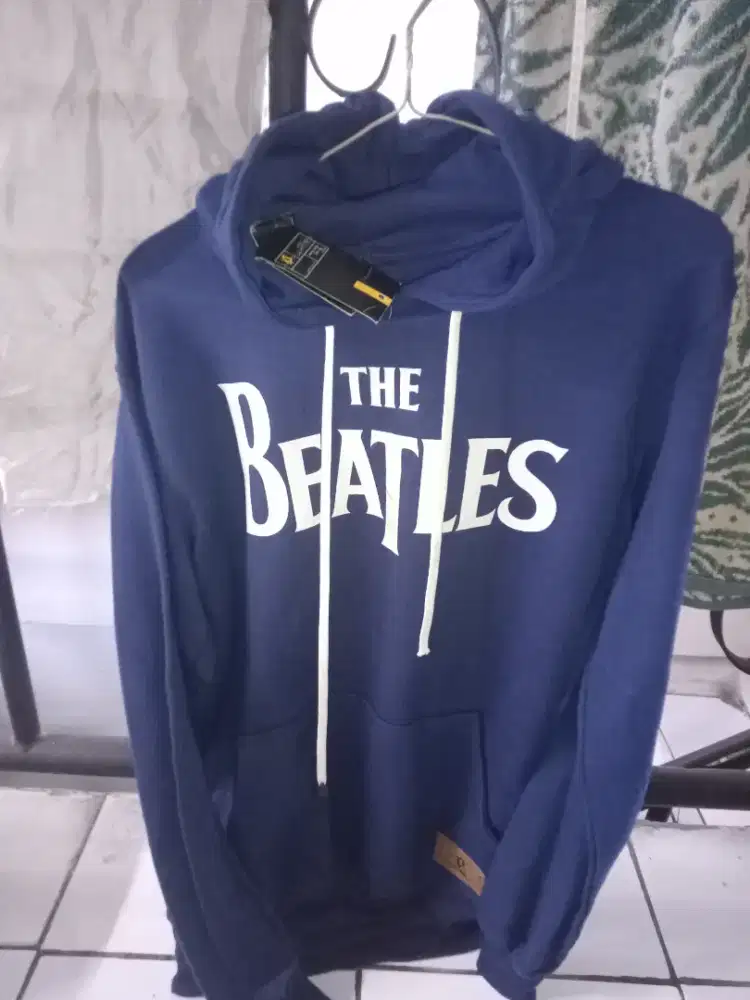 HODDIE THE BEATLES PRIA