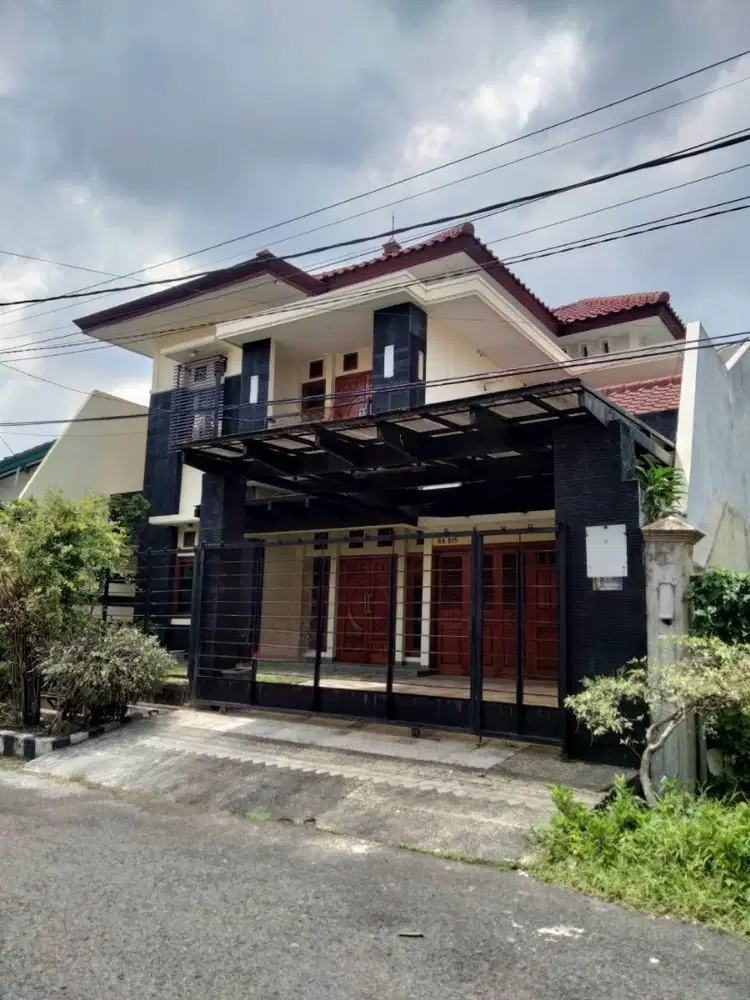Dijual Rumah 2 Lantai Rungkut Asri Surabaya Selatan