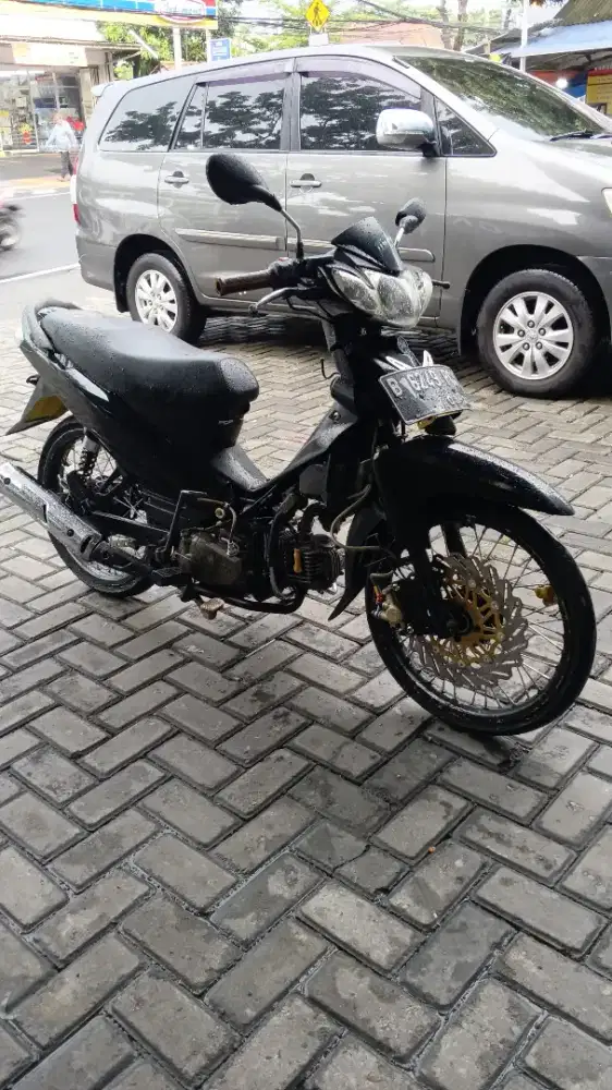 Jual Vega R new THN 2006.
