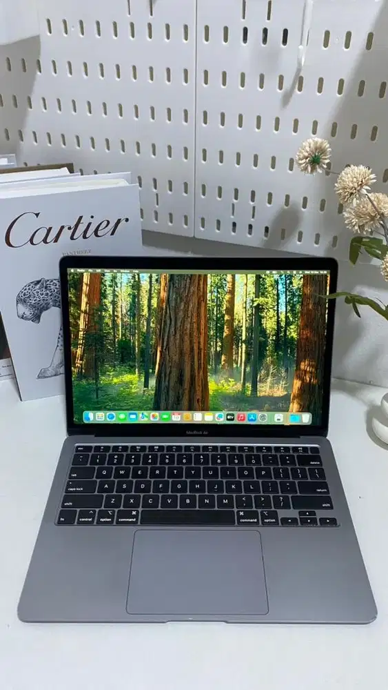 MacBook Air 2020 13inch, 8/128GB i3 SECOND