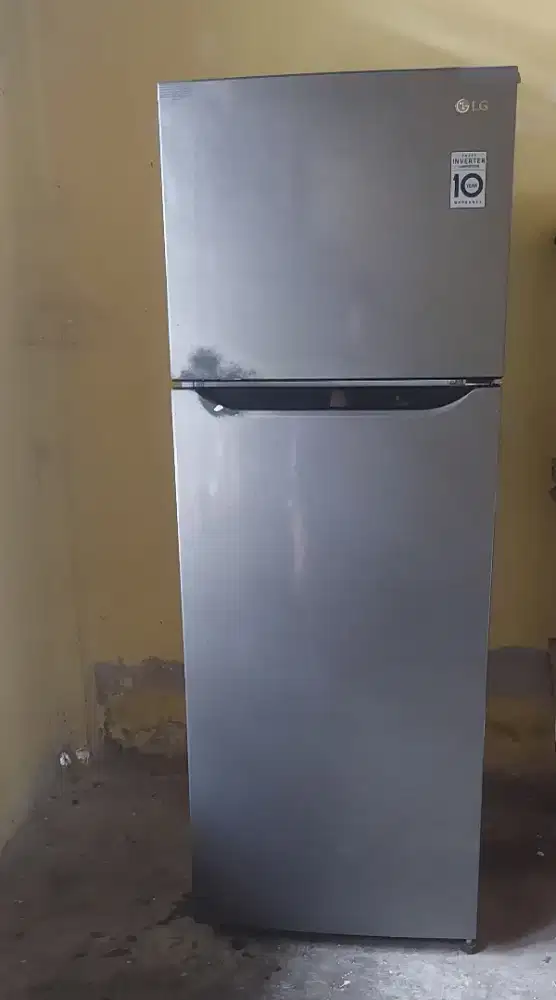 Kulkas LG 2 pintu