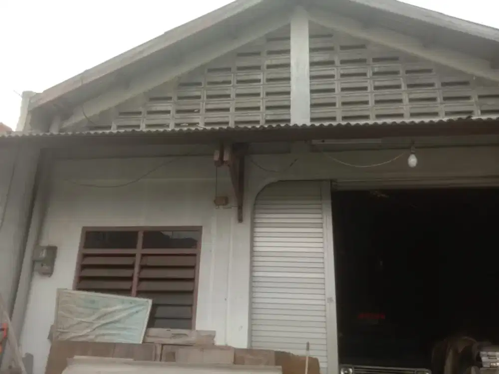 Dijual Gudang Pusat kota Petemon Sidomulyo, dekat Tunjungan Plaza, Raya Tidar - Arjuno, Raya Kedungdoro, Raya Pacuan Kuda (Pasar traditional)