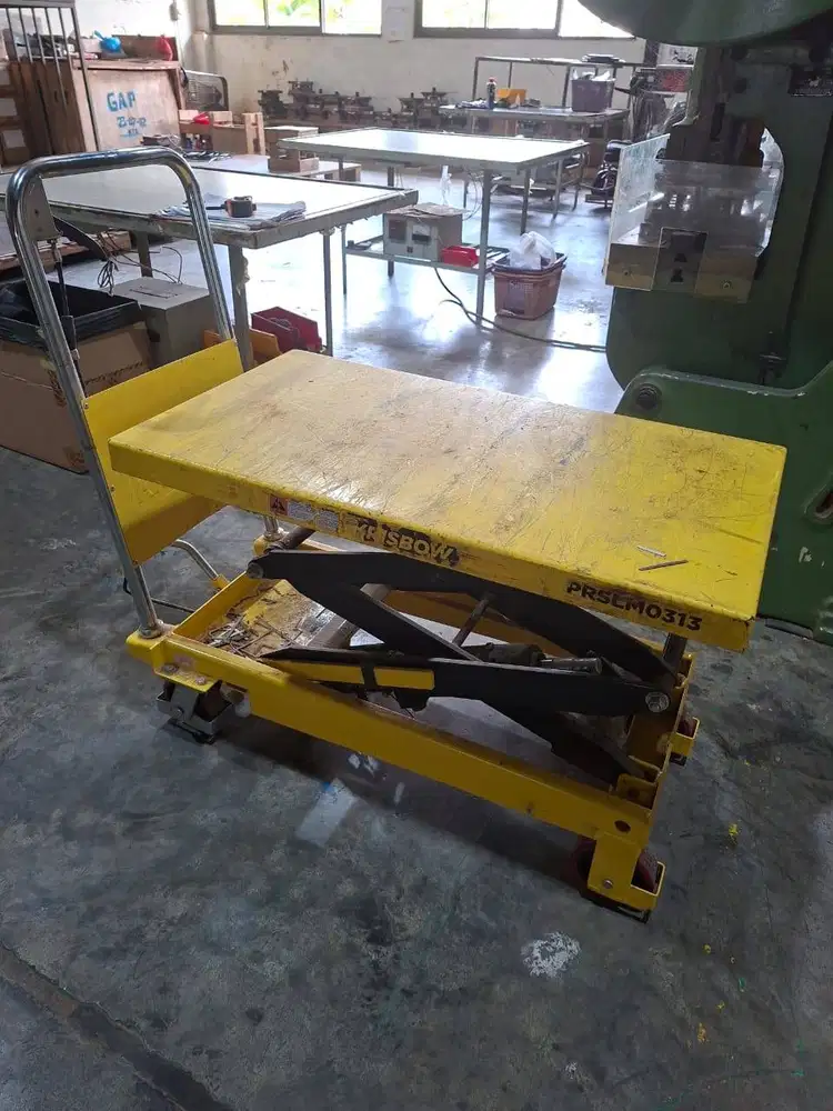 HYDRAULIC SCISSOR LIFT 130CM 350KG