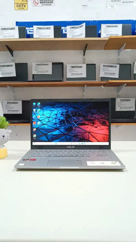 Laptop Asus M415DA Ryzen 3 3250U Ram 8 GB