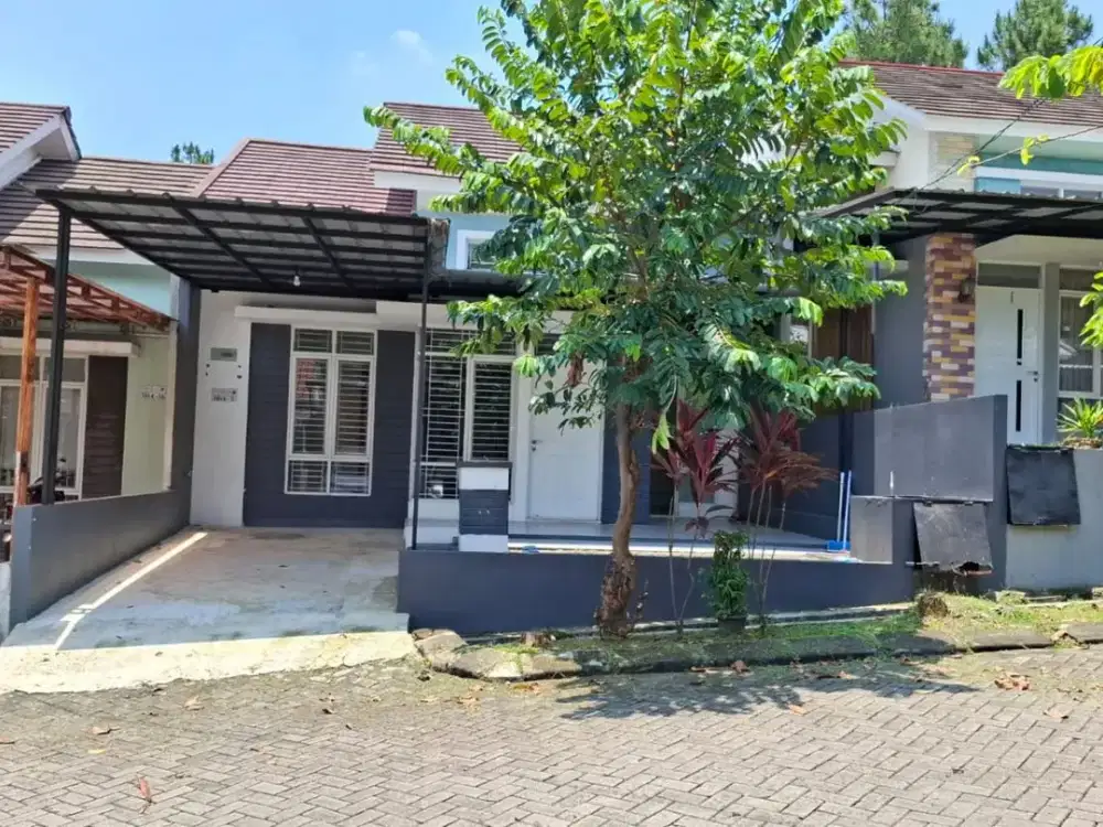 Rumah Bagus SHM sipa huni  Green Land BCC Tanah Sareal Bogor