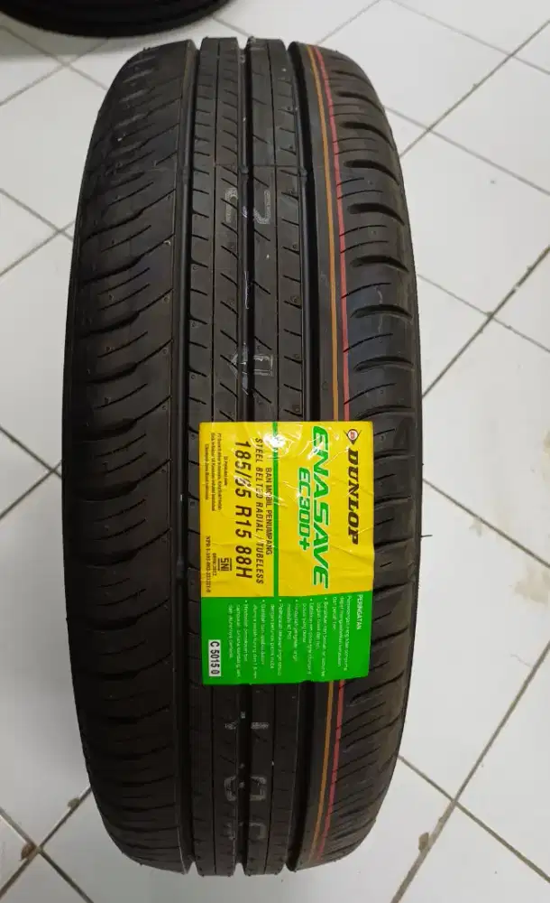 Ban DUNLOP ENASAVE 185 65 R15  ( All new Avanza, Ertiga, Mobilio,)