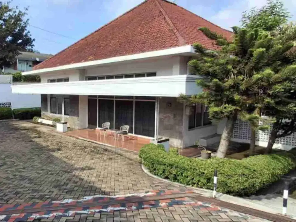 Dijual Rumah BU di Jl. Raya Teuku Umar Semarang
