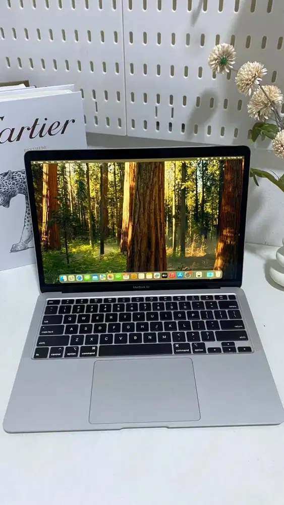 MacBook Air 2020 13inch, 16/512GB i5 SECOND