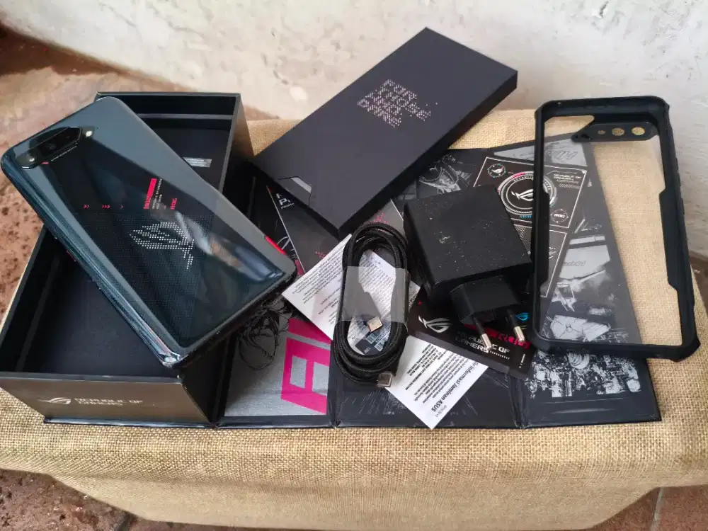 Handphone Asus ROG Phone 5s