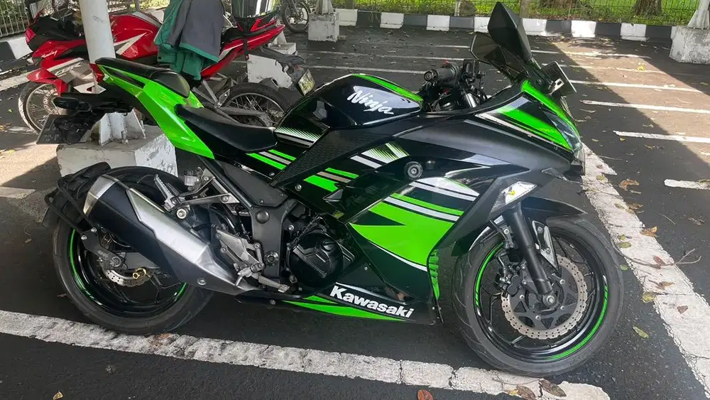 Kawasaki Ninja Fi 250cc 2 cylinder