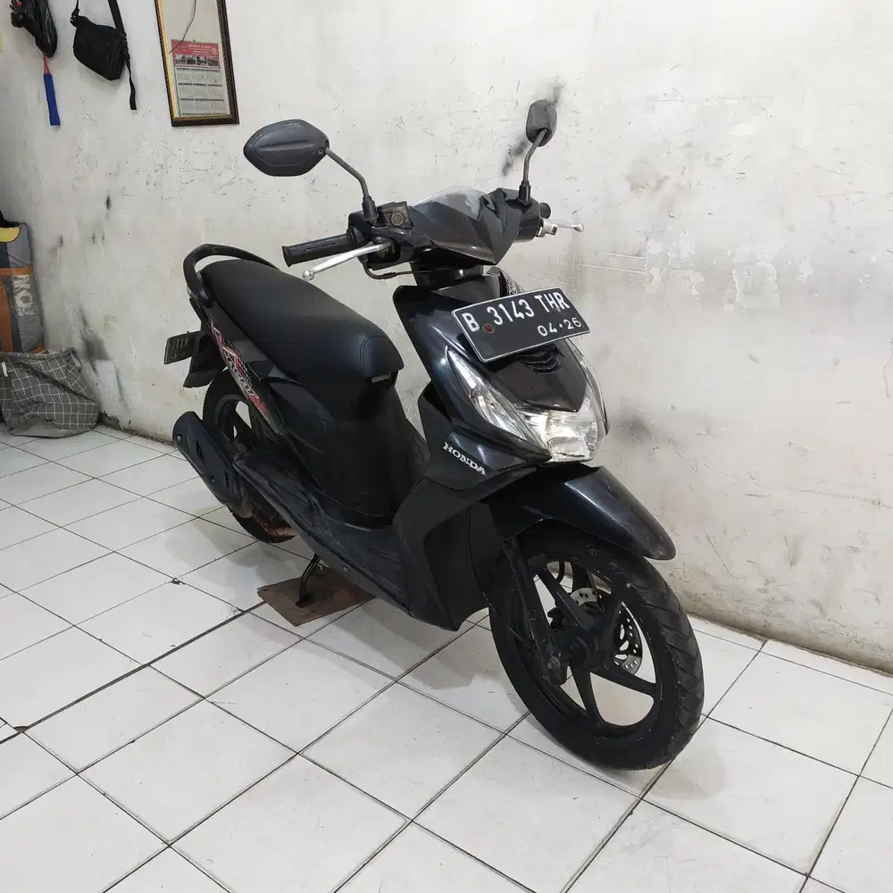 Honda Beat karbu 2011 lengkap Bagus Mesin Alus