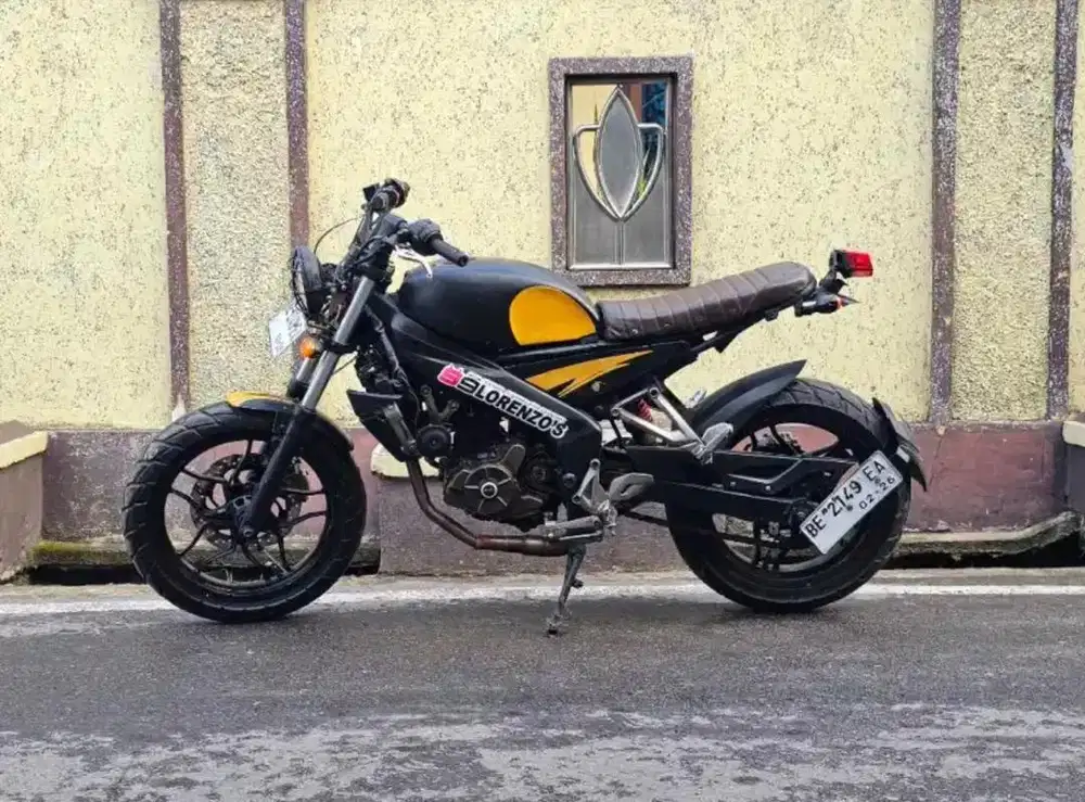 Kawasaki Pulsar 200NS 2014