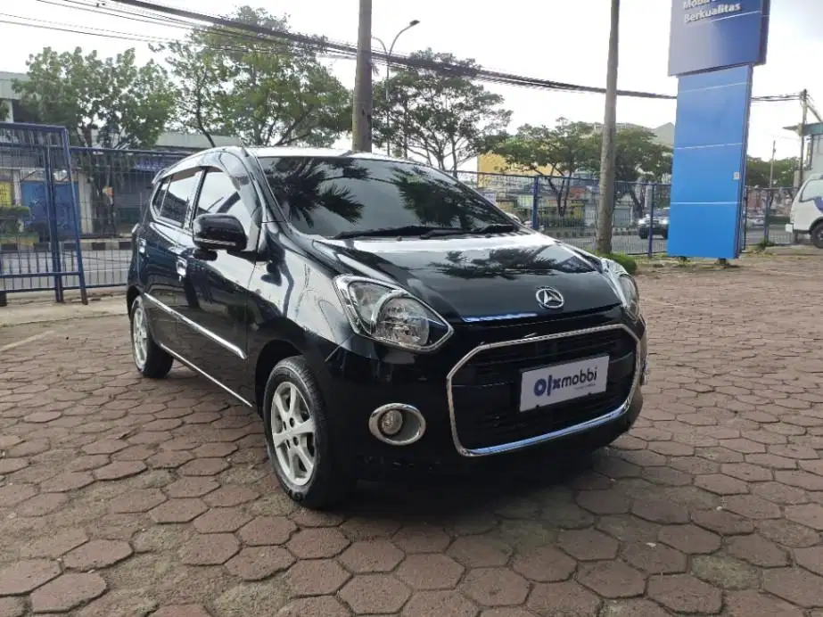 LOW DP Daihatsu Ayla 1.0 M Bensin-MT 2016 SKP