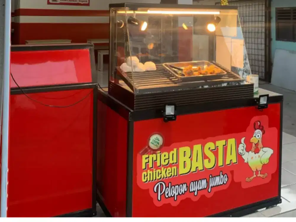 Booth dan Perlengkapannya