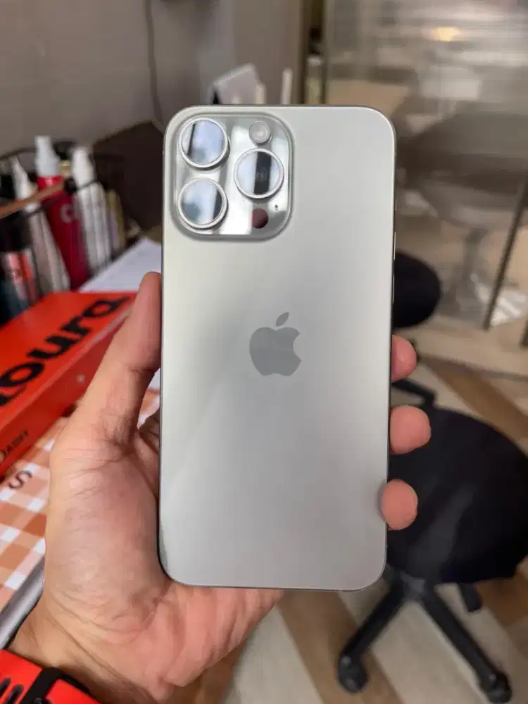 Di Jual IPHONE 15 Pro Max   1 TB