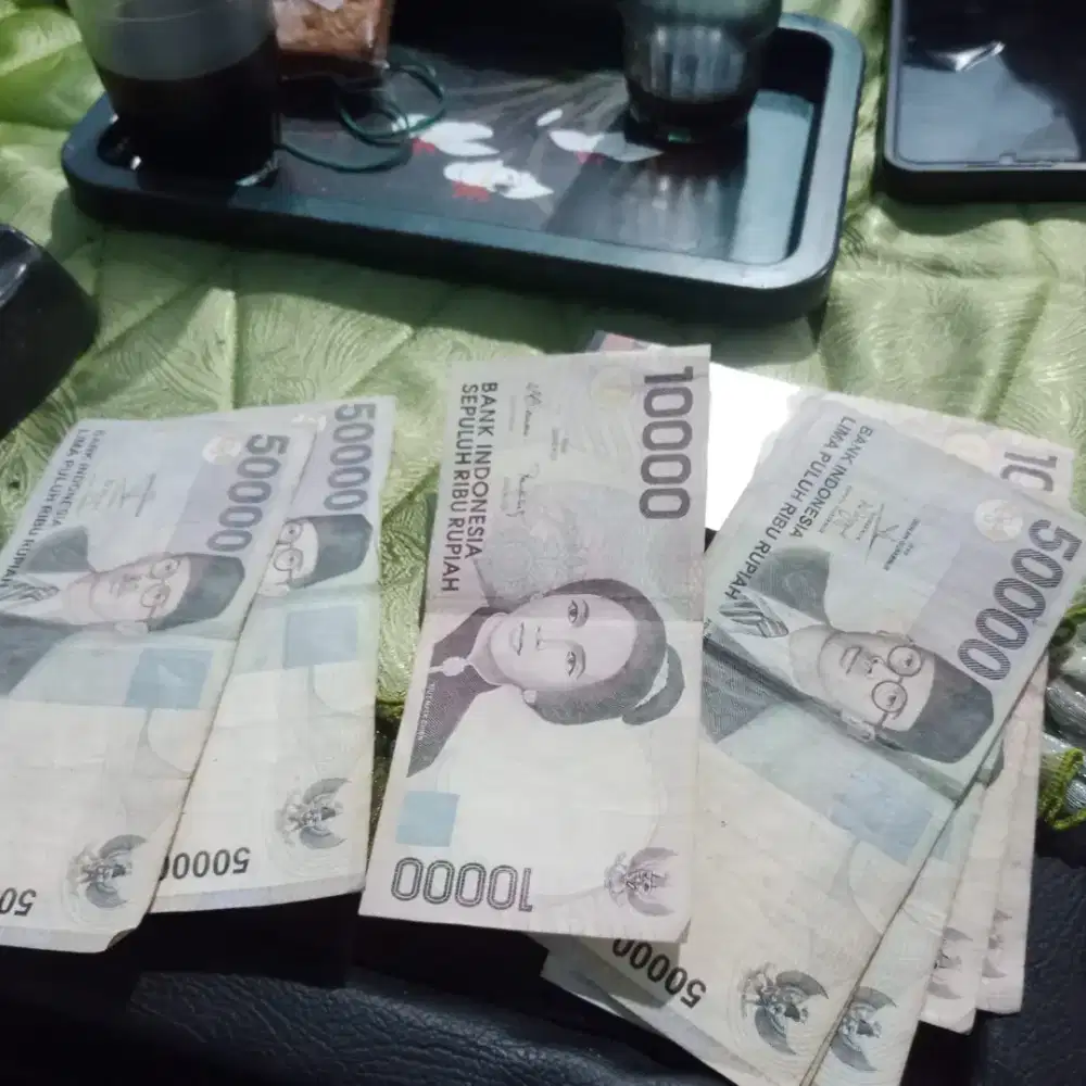 Uang 50k edisi 1999 Dan 10k edisi 1993