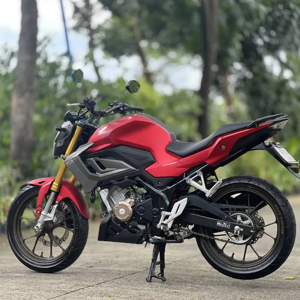 HONDA NEW CB150R MERAH 2023 KM 4K PAJAK PANJANG KAYAK BARU