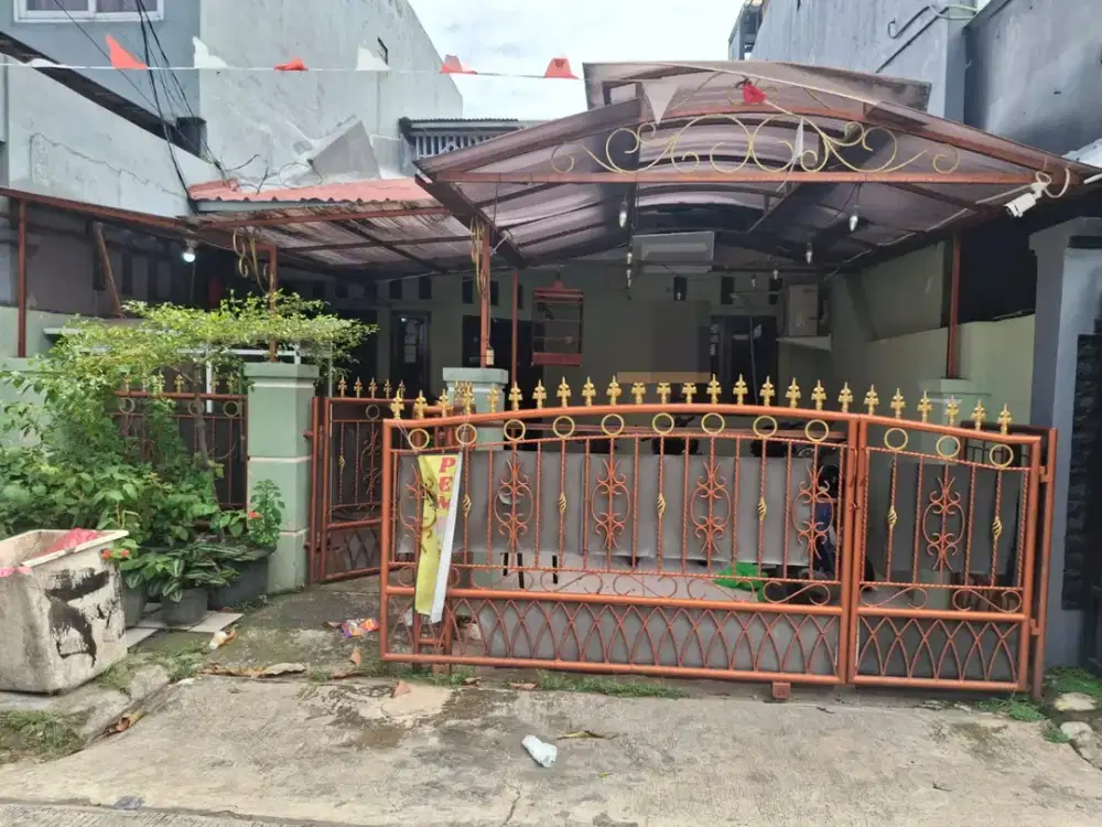 Di Jual Rumah Strategis Siap Huni, FREE Furniture