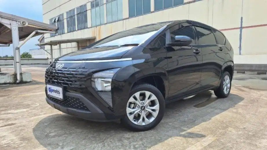 PROMO Hyundai Stargazer 1.5 Active Bensin-AT 2023 NIP