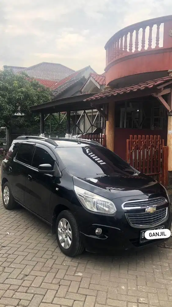 Chevrolet Spin 2015 Bensin