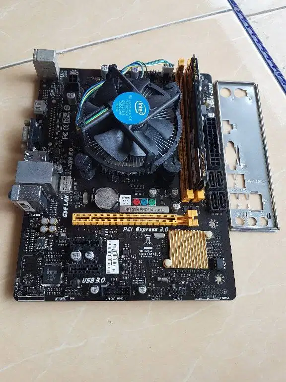 Sepaket Intel Core i3 7100 | Biostar H110MH Pro D4 | Ram 8GB DDR4