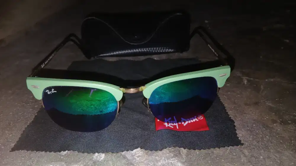 kacamata Ray-Ban Clubmaster Oruginal. Bisa nego !!
