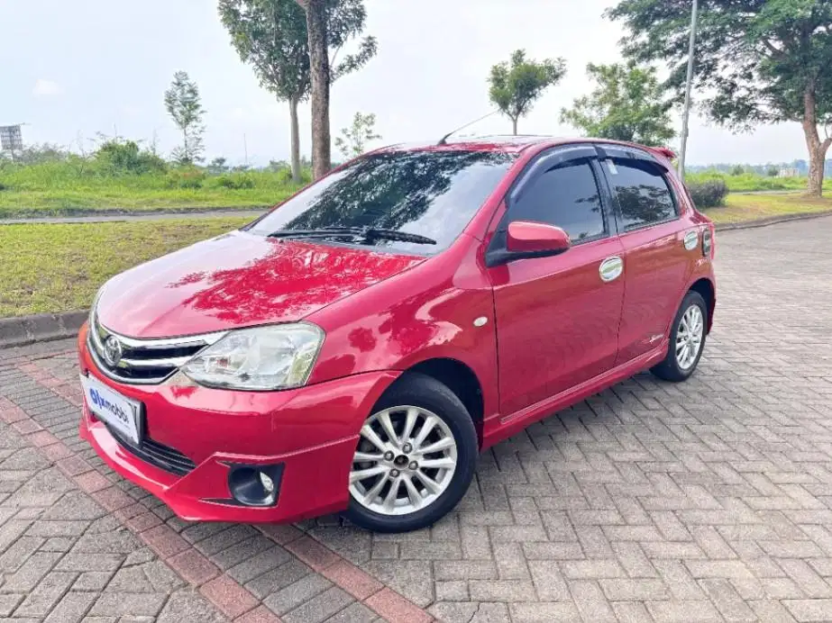 Toyota Etios Valco 1.2 G Bensin MANUAL 2017 WSI