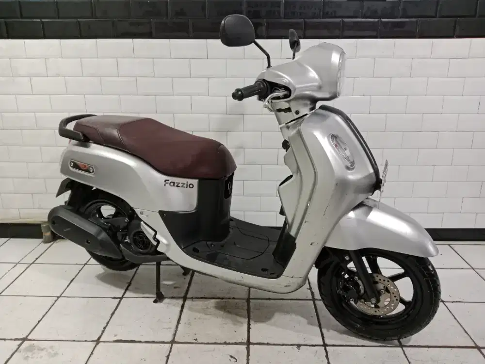 Dijual cepat fazzio hybrid 2023 surat lengkap